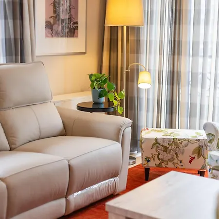 Holiday home Dauphin 0401