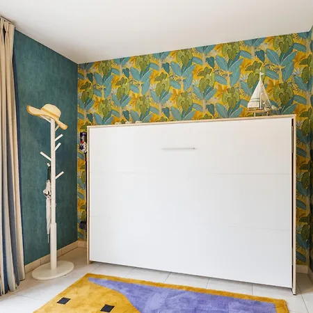 Dauphin 0401 Holiday home *